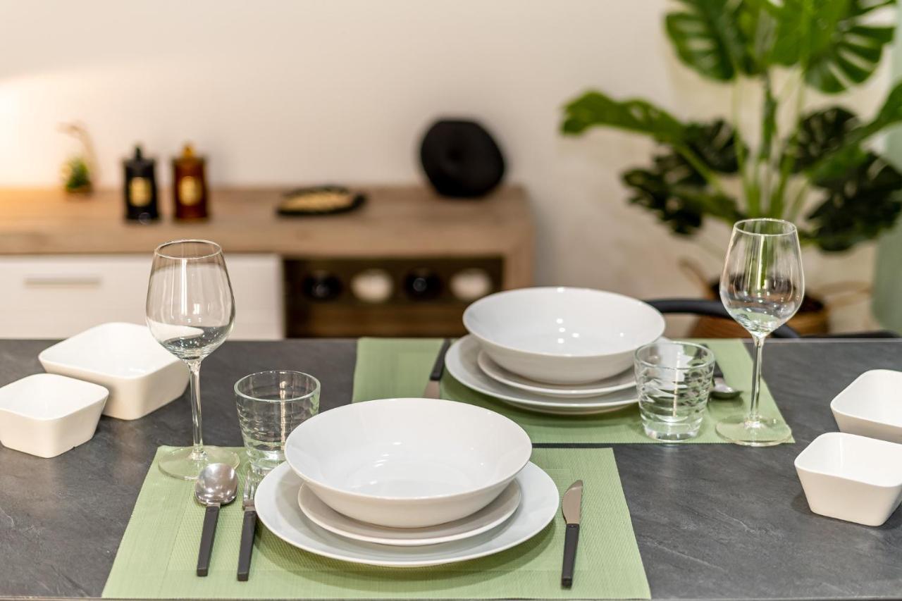 Les Huisselets 4 Apartamento Montbéliard Exterior foto